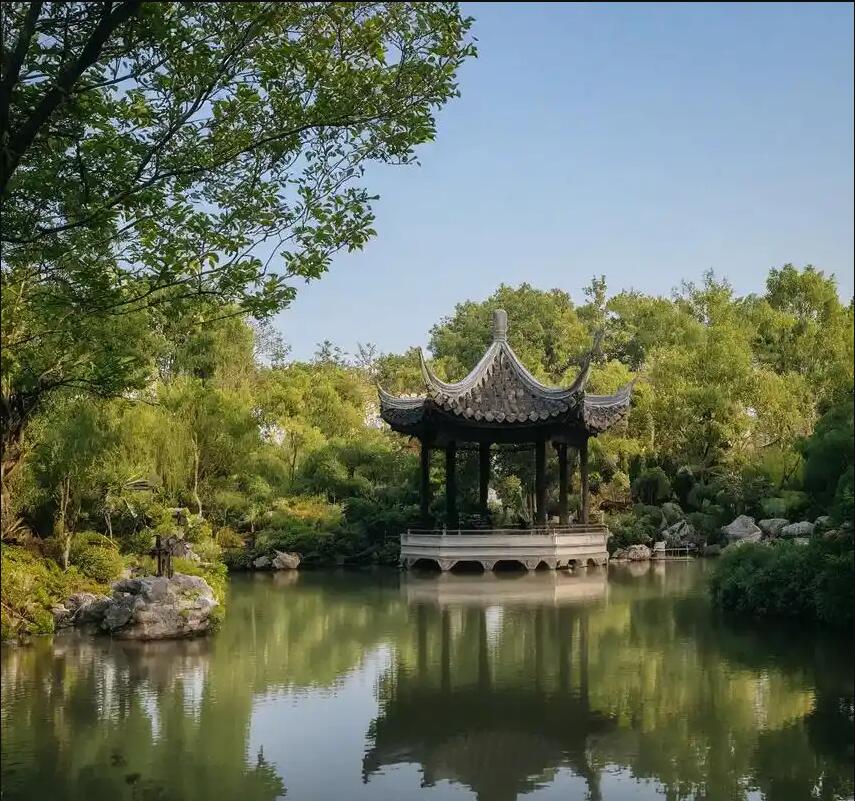 襄樊雨韵零售有限公司